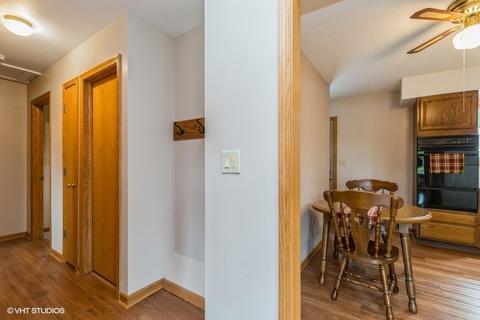 723 Cooper Ct, Genoa, IL 60135 photo 4