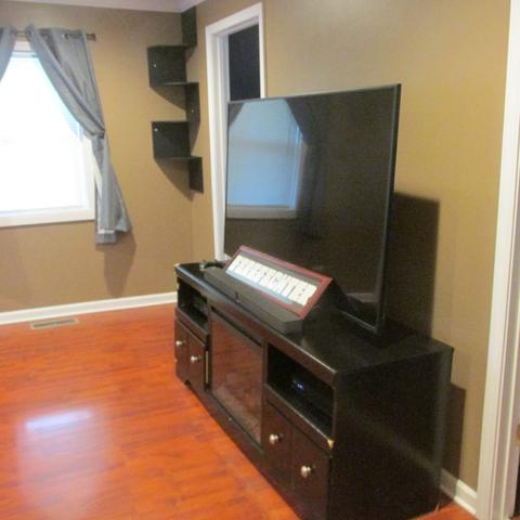 14921 Hamlin Ave, Midlothian, IL 60445 photo 4