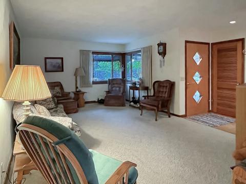 1008 La Cresta Dr, Freeport, IL 61032 photo 11