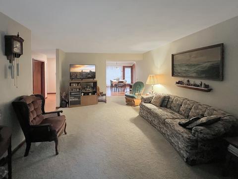 1008 La Cresta Dr, Freeport, IL 61032 photo 12