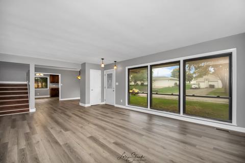 616 Birch Dr, Beecher, IL 60401 photo 2