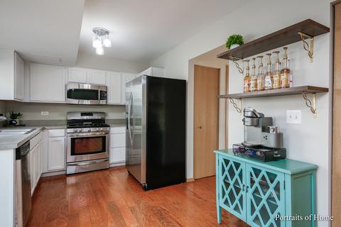 948 Serendipity Dr, Aurora, IL 60504 photo 8