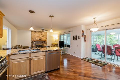 340 Aberdeen Dr, Algonquin, IL 60102 photo 11