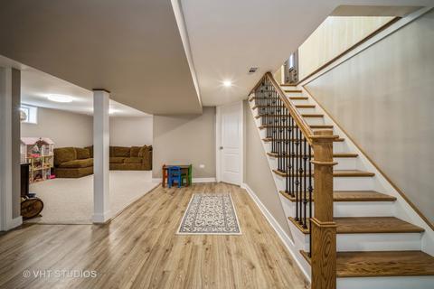 2088 Sherwin Ave, Des Plaines, IL 60018 photo 11