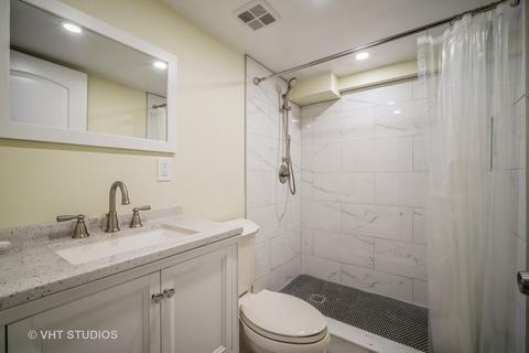 2088 Sherwin Ave, Des Plaines, IL 60018 photo 13