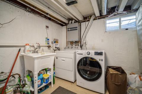 2088 Sherwin Ave, Des Plaines, IL 60018 photo 15