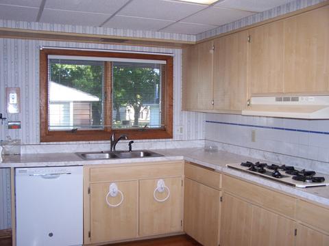 3708 Maple Ave, Mchenry, IL 60050 photo 3