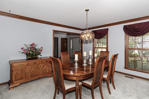 1405 Spring Hill Dr, Algonquin, IL 60102 photo 8