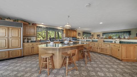 2245 Pine Bluff Dr, Dixon, IL 61021 photo 5