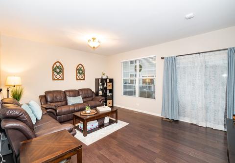 1186 Colfax Ave, Des Plaines, IL 60016 photo 13