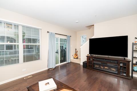 1186 Colfax Ave, Des Plaines, IL 60016 photo 15