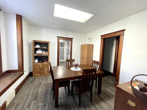 116 E North St, Wyanet, IL 61379 photo 10