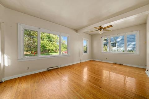 511 Standish St, Elgin, IL 60123 photo 5