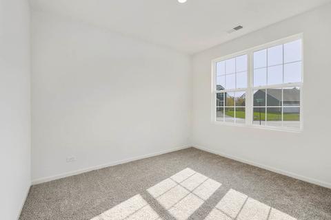 3915 Murphy Dr, Mchenry, IL 60050 photo 3