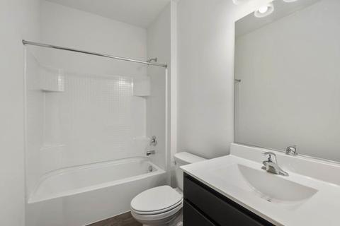 3915 Murphy Dr, Mchenry, IL 60050 photo 5