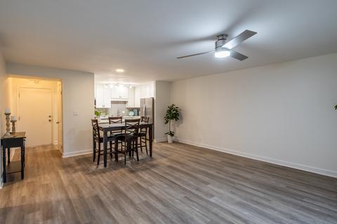 5101 Carriageway Dr #B115, Rolling Meadows, IL 60008 photo 15