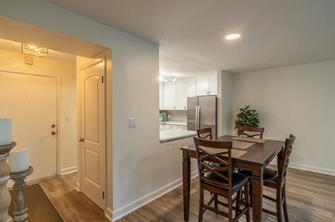 5101 Carriageway Dr #B115, Rolling Meadows, IL 60008 photo 5