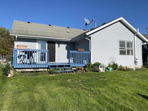 417 Forest View Dr, Genoa, IL 60135 photo 9