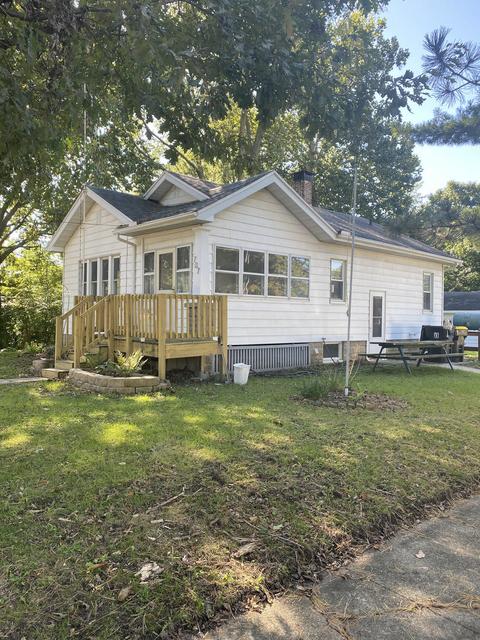 707 Beech St, Normal, IL 61761 photo 1