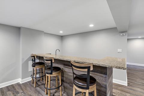 435 Cornell Ave, Des Plaines, IL 60016 photo 14