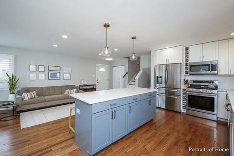 526 E Park Ave, Elmhurst, IL 60126 photo 3