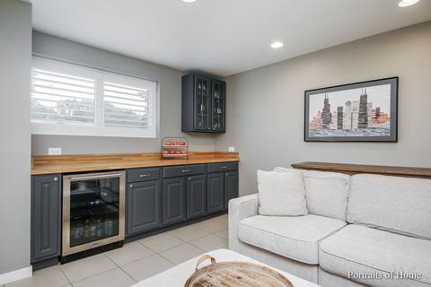 526 E Park Ave, Elmhurst, IL 60126 photo 16