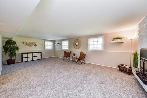 1636 S Lorraine Rd, Wheaton, IL 60189 photo 13