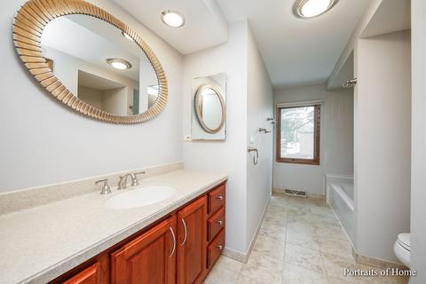 3217 Ronald Rd, Glenview, IL 60025 photo 21