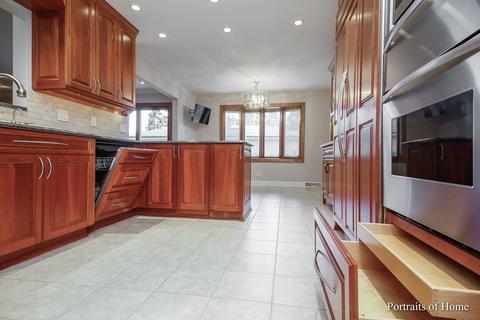 3217 Ronald Rd, Glenview, IL 60025 photo 9