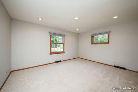 3217 Ronald Rd, Glenview, IL 60025 photo 17