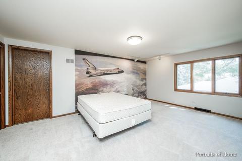 3217 Ronald Rd, Glenview, IL 60025 photo 22
