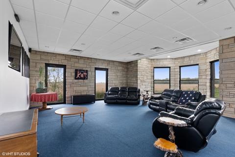 41 W470 Plato Rd, Elgin, IL 60124 photo 9