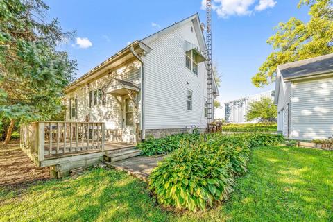 402 E Comanche Ave, Shabbona, IL 60550 photo 17