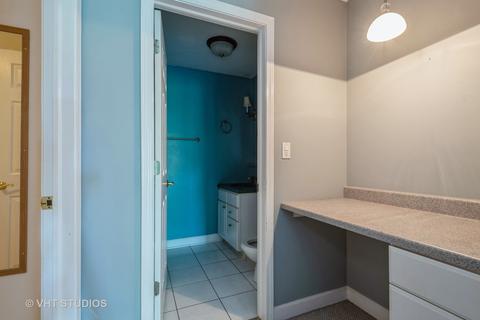 1430 Sandstone Dr #306, Wheeling, IL 60090 photo 5