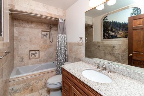 813 Area St, Mchenry, IL 60051 photo 14