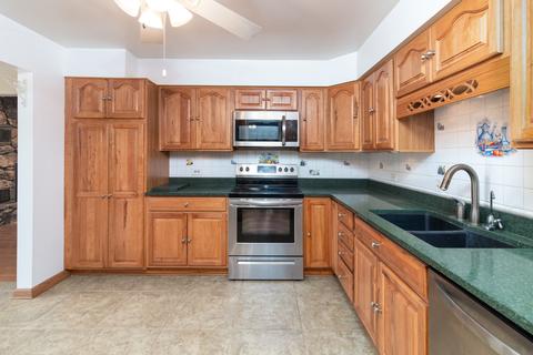 813 Area St, Mchenry, IL 60051 photo 7