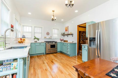 916 Douglas Ave, Elgin, IL 60120 photo 5