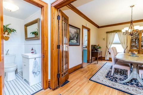 916 Douglas Ave, Elgin, IL 60120 photo 7