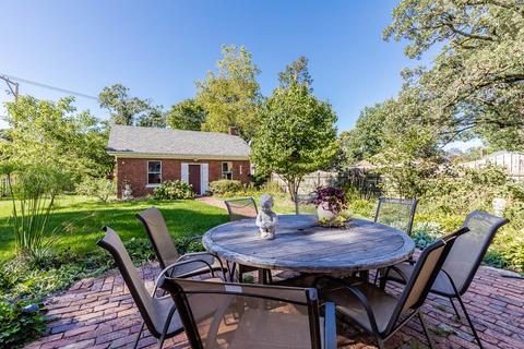 916 Douglas Ave, Elgin, IL 60120 photo 27