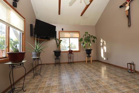 201 E Washington St, Harvard, IL 60033 photo 9