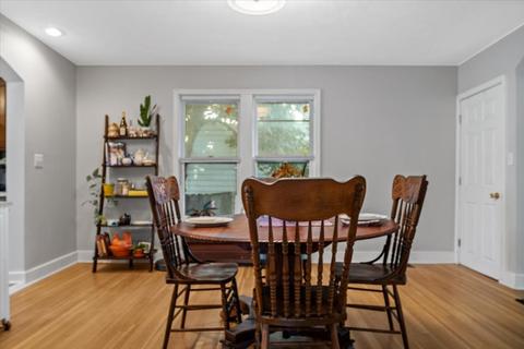 912 E Walnut St, Bloomington, IL 61701 photo 8
