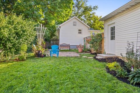 912 E Walnut St, Bloomington, IL 61701 photo 20