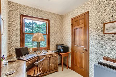 38 W225 Pars Path, Elgin, IL 60124 photo 30