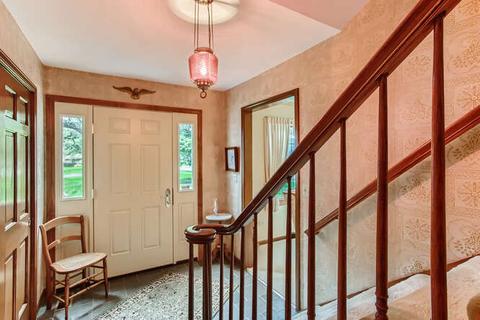 38 W225 Pars Path, Elgin, IL 60124 photo 12