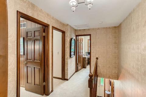 38 W225 Pars Path, Elgin, IL 60124 photo 32