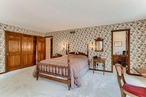 38 W225 Pars Path, Elgin, IL 60124 photo 26