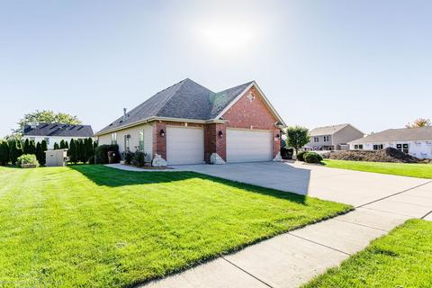 856 Maple Ln, Peotone, IL 60468 photo 3