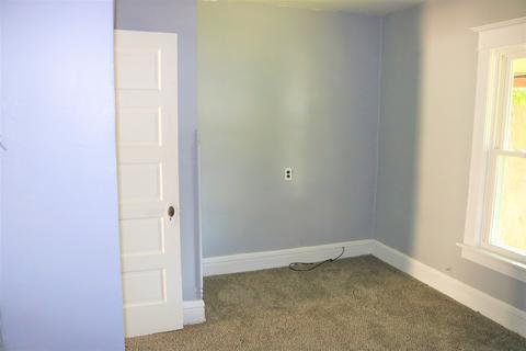 555 S Poplar Ave, Kankakee, IL 60901 photo 20