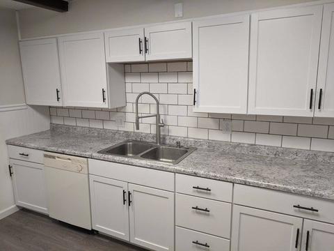 555 S Poplar Ave, Kankakee, IL 60901 photo 6