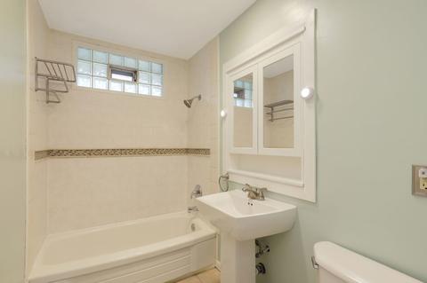 710 Western St, Hoffman Estates, IL 60169 photo 27